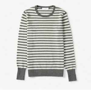 Everlane Cashmere Grey & White Striped Sweater - Size M